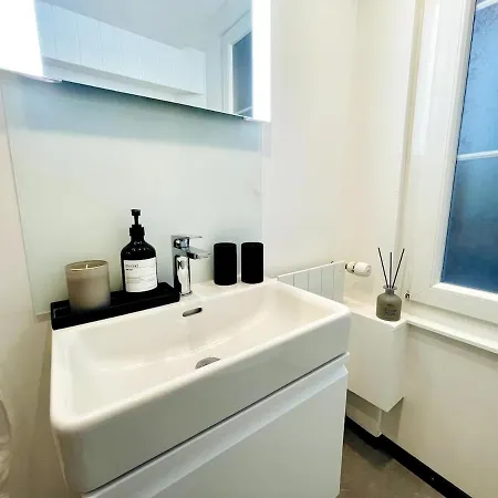 -theurbanist- 2 Bd Free Parking Fast Wifi Appartement Unterseen