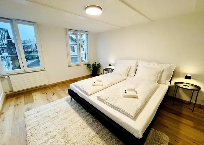 -theurbanist- 2 Bd Free Parking Fast Wifi *