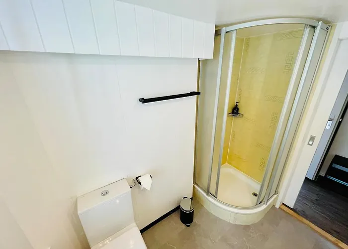 -theurbanist- 2 Bd Free Parking Fast Wifi Lejlighed Unterseen