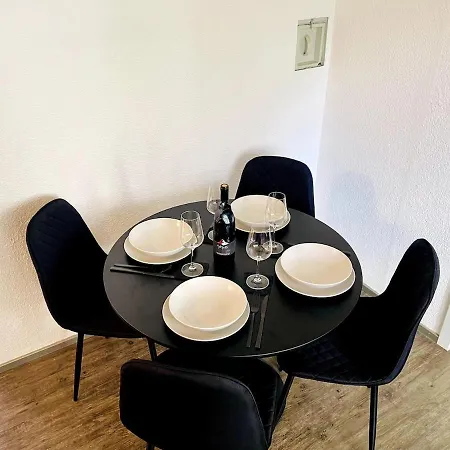 -theurbanist- 2 Bd Free Parking Fast Wifi *