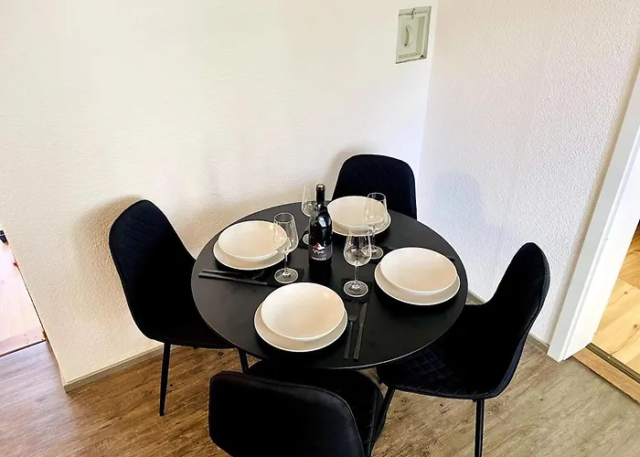 -theurbanist- 2 Bd Free Parking Fast Wifi *